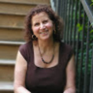 Meet your Posher, Iris